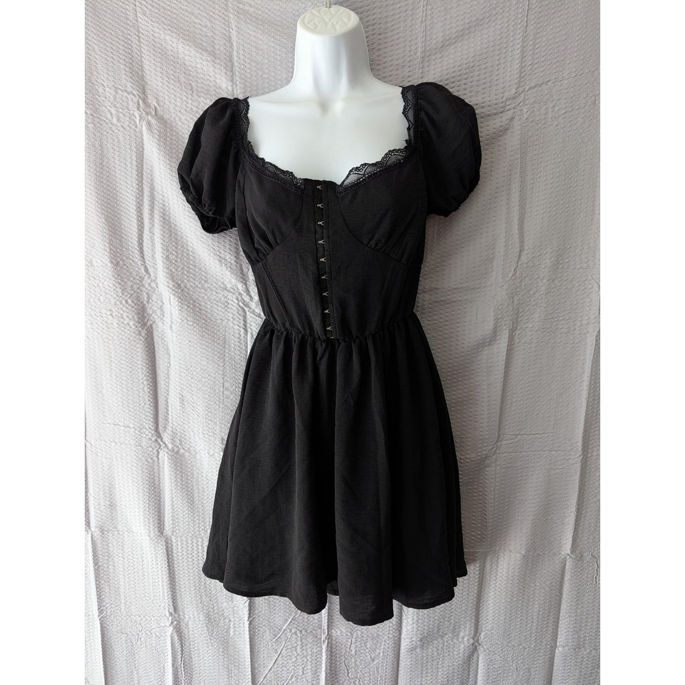 Fashion Nova Black Lace Corset Hook Mini Dress Puff Sleeve Milkmaid Small